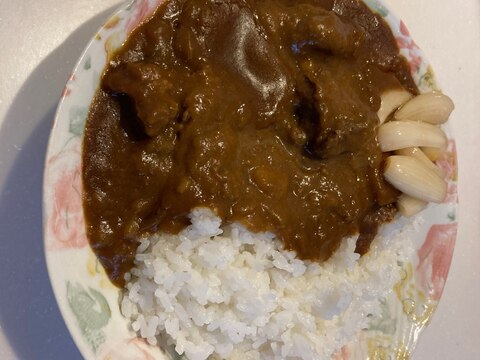 塩麹牛すじカレー! 隠し味にブルーベリージャム！